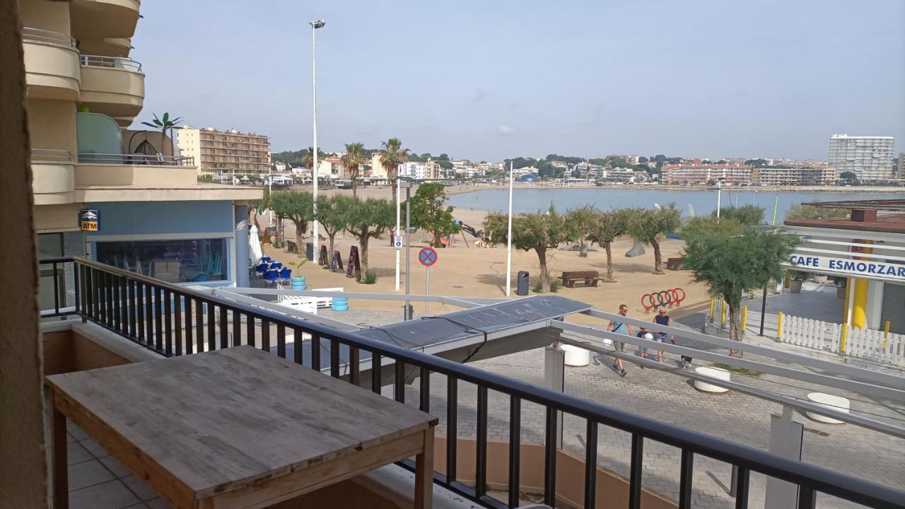 El Balcon De Riells Apartment L' Escala Luaran gambar